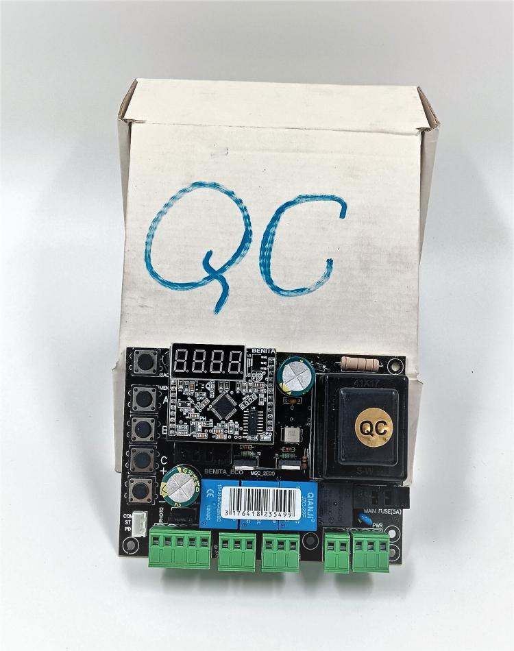 برد جک پارکینگی 220  QC